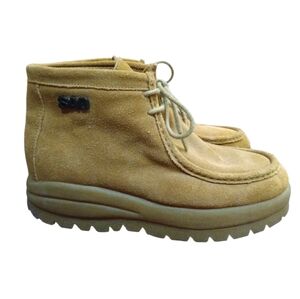 SAO Stacy Adams Beige Chukka Suede Ankle Boots Youth Size 5M New No Tags